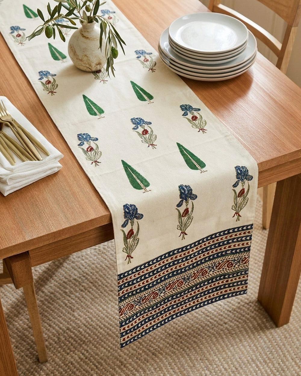 Blooming Iris Table Runner