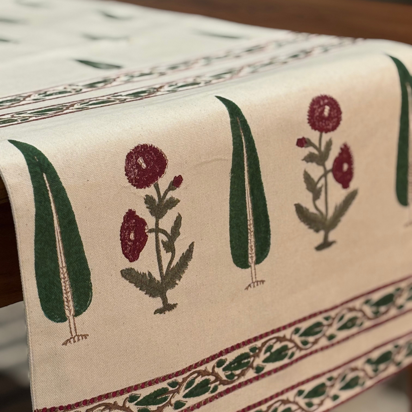 New Saru Table Runner