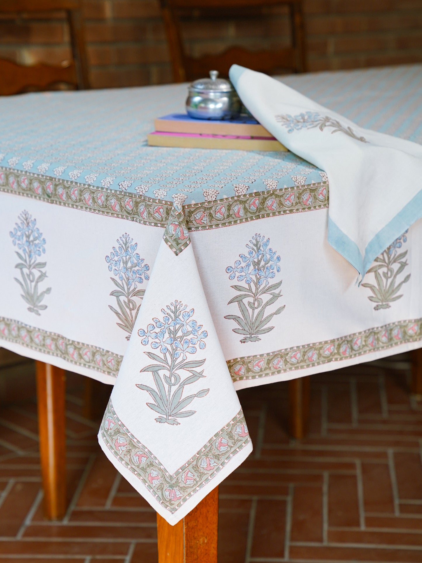 Bagh Table Cover