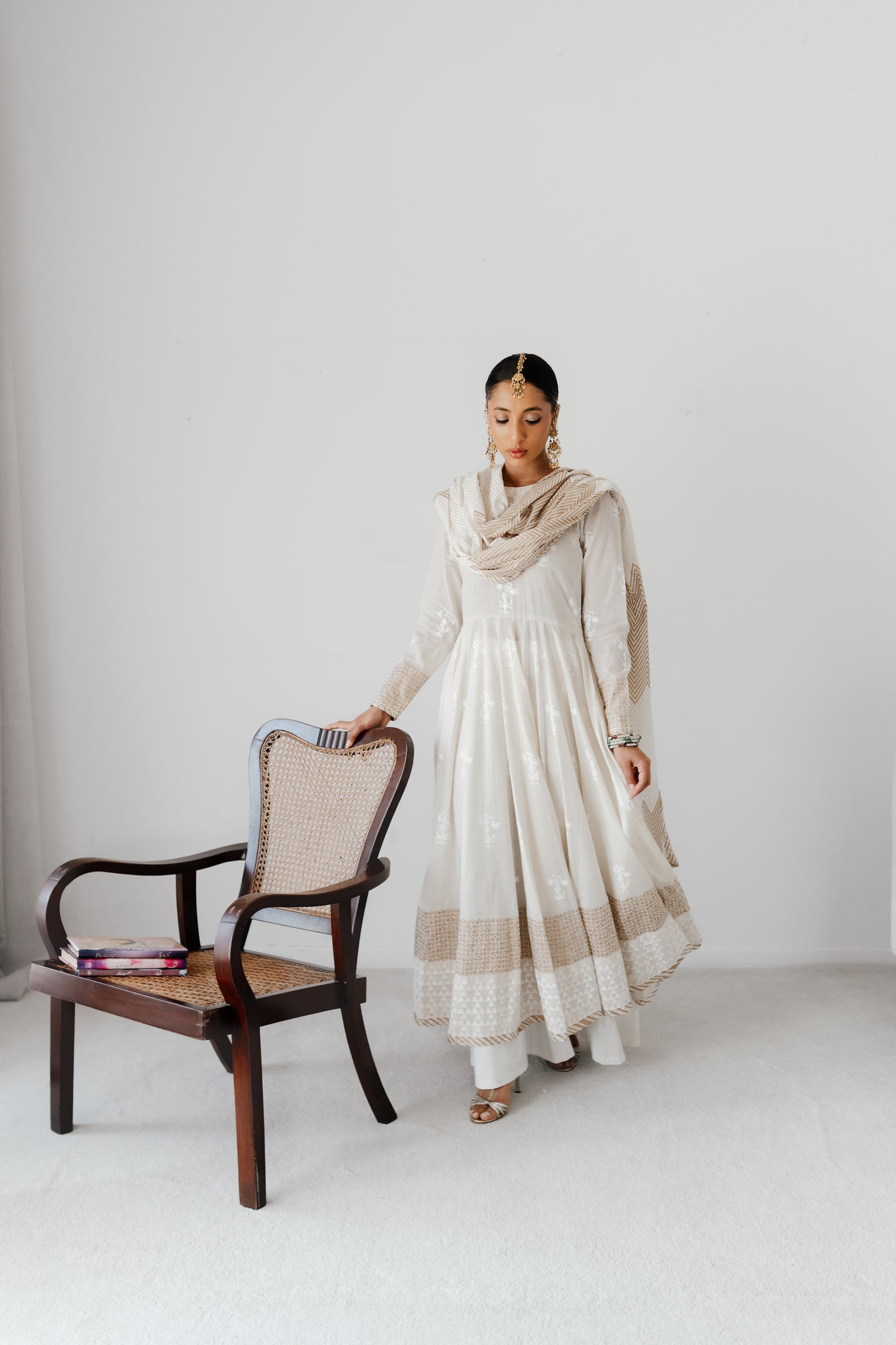 Moonstone Peshwaz