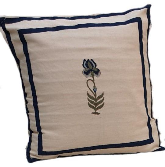 IRIS CUSHION