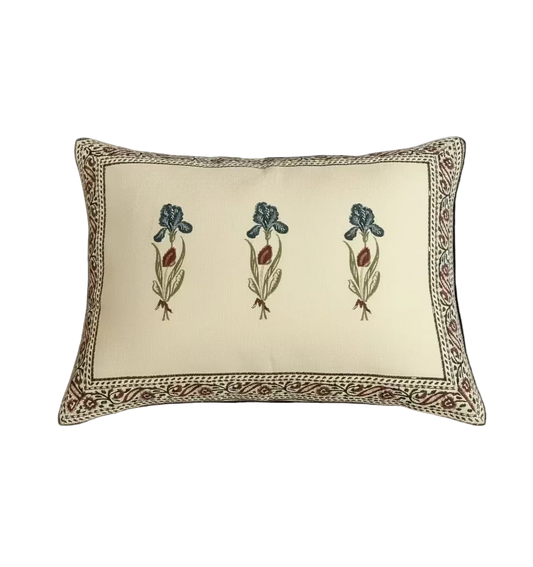 Blooming Iris Cushion Cover II